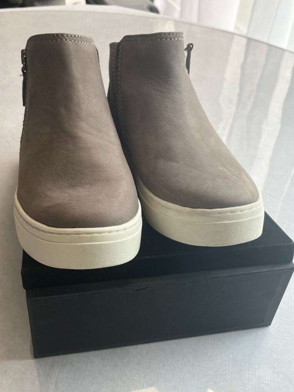 Naturalizer Celeste Sneaker Bootie Leather Gray Side Zip Comfort 5.5M